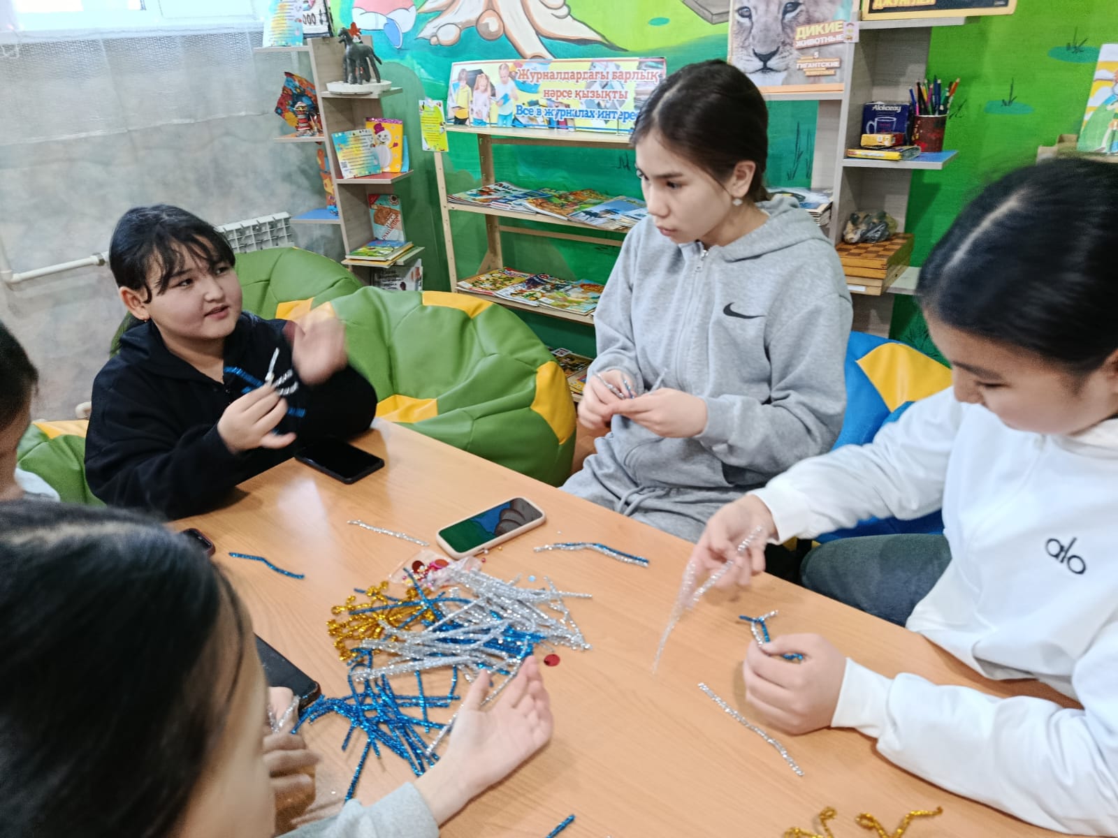 «Оқы, сурет сал, жаса» үйірме